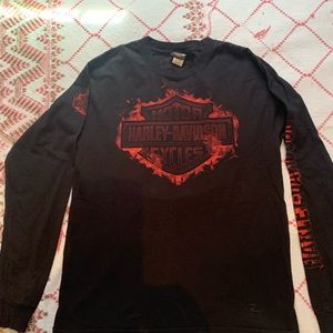 Men’s long sleeve Harley Davidson shirt